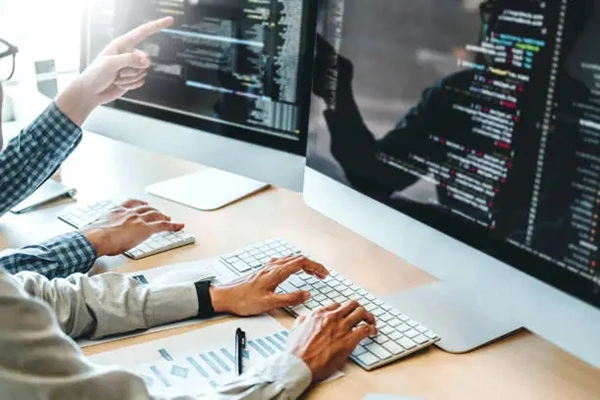 Benefits of Becoming a Full Stack Developer